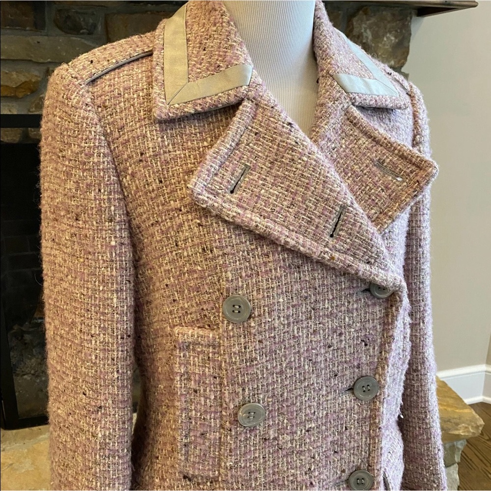 Coach - Picture 3 of 4